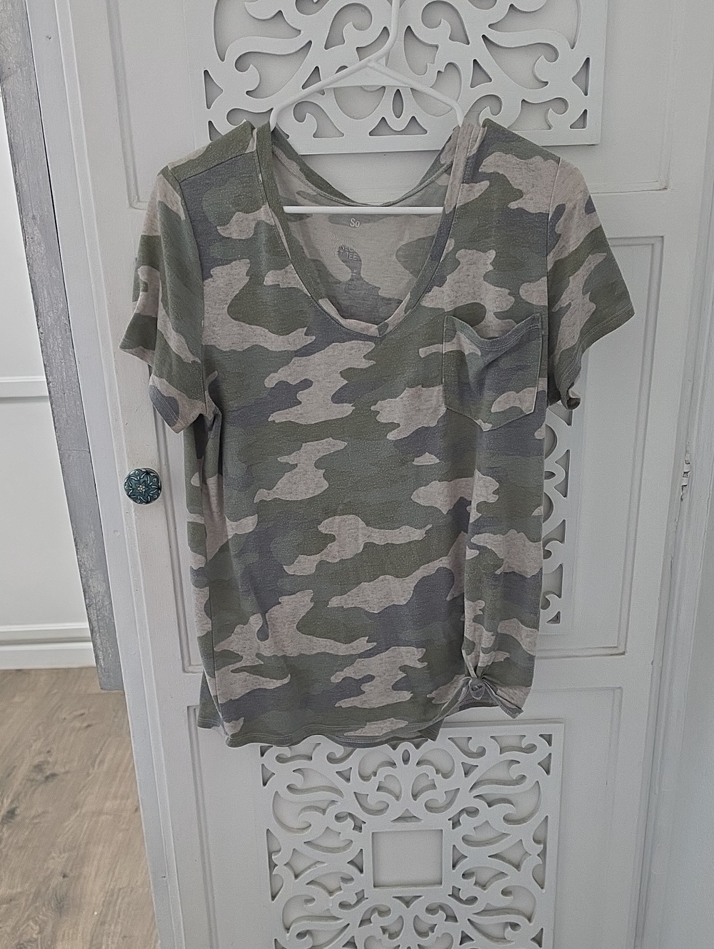 SO Olive Camo V-Neck Short Sleeve Tee with Pocket